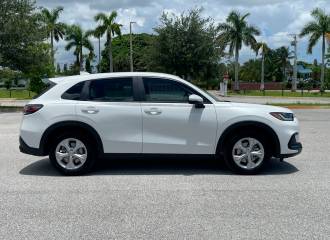 Образец цвета NH883P PLATINUM WHITE на автомобиле - №3