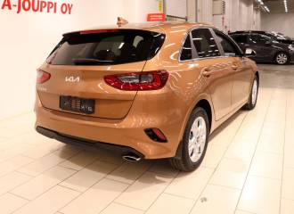 Образец цвета M6Y MARCHINED BRONZE на автомобиле - №3