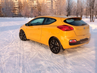 KIA AAY, AY | URBAN YELLOW () 4