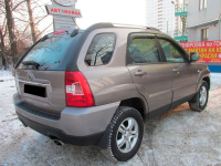 KIA 8Q | PEWTER BEIGE (ZYPERNBEIGE) 6