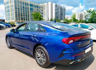 Образец цвета DU3 YACHT BLUE на автомобиле - №3