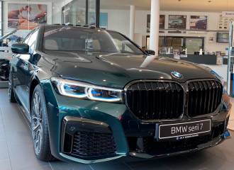 Образец цвета A43 TIEFGRUEN на автомобиле - №0