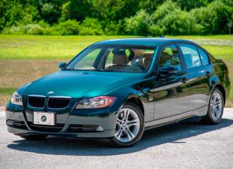 Образец цвета A43 TIEFGRUEN на автомобиле - №3