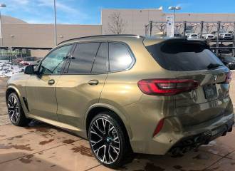 Образец цвета 621 MESSING на автомобиле - №3