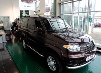 Образец цвета KOROLEVSKOE VINO на автомобиле - №1