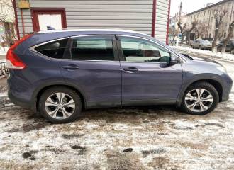 Образец цвета B570M TWILIGHT BLUE на автомобиле - №2