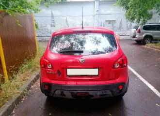 Образец цвета Z10 SOLID RED на автомобиле - №3