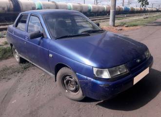 Образец цвета 446 САПФИР на автомобиле - №1