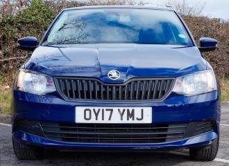 Образец цвета LF5A MODRA PACIFIC/PACIFIC BLAU на автомобиле - №0