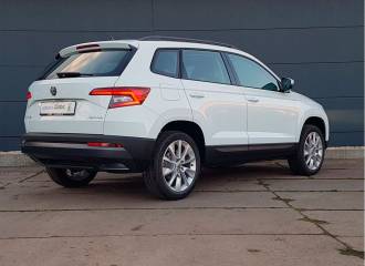 Образец цвета LF9F BILA LASER/LASER WHITE на автомобиле - №3