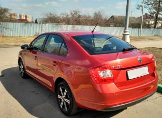 Образец цвета LF3L CERVENA RIO/RIO ROT на автомобиле - №2