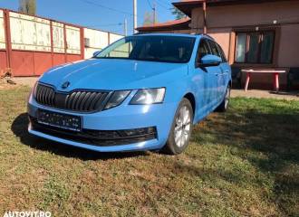 Образец цвета 9574 MODRA ITALY/ITALY BLAU на автомобиле - №1