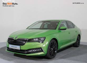 Образец цвета LF6W ZELENA MAY/MAIGRUEN на автомобиле - №1