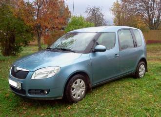 Образец цвета LF5X SEDAMODRA SATINE/SATINE BLAU на автомобиле - №0