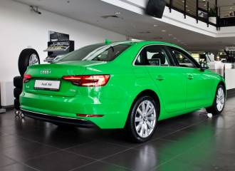 Образец цвета 2D8 GRUEN на автомобиле - №2