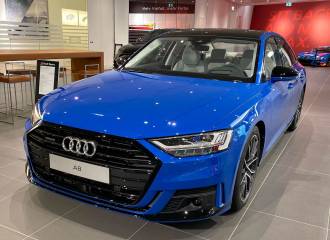 Образец цвета LZ5M NOGAROBLAU (RS) на автомобиле - №3