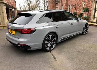 Образец цвета LY7C NARDOGRAU на автомобиле - №3