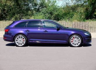 Образец цвета Q87 VELVET PURPLE на автомобиле - №2