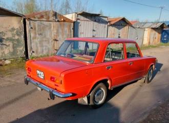 Образец цвета 101 КАРДИНАЛ на автомобиле - №1