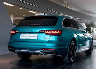 Образец цвета 23I WIMBLEDON GREEN (PORSCHE) на автомобиле - №0