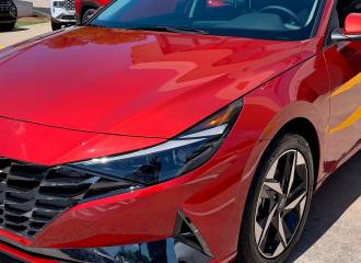 Образец цвета YR2 LAVA ORANGE на автомобиле - №1