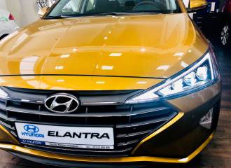 Образец цвета RK2 GOLDEN FLASH на автомобиле - №1