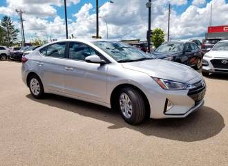 Образец цвета 3T TYPHOON SILVER на автомобиле - №1