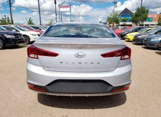 Образец цвета 3T TYPHOON SILVER на автомобиле - №3