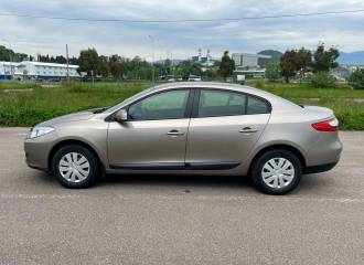 Образец цвета HNK BEIGE CENDRE на автомобиле - №2