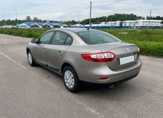 Образец цвета HNK BEIGE CENDRE на автомобиле - №3