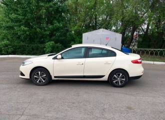 Образец цвета D16 BLANC IVOIRE на автомобиле - №1