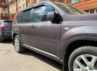 Образец цвета LAA DARK VIOLET на автомобиле - №2