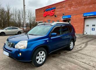 Образец цвета B53 BLUE на автомобиле - №1