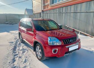 Образец цвета AX6 RED на автомобиле - №1