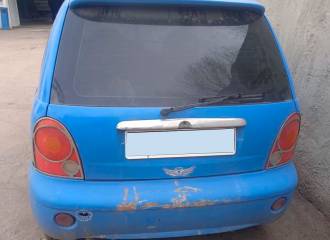 Образец цвета QQB BAYOU BLUE на автомобиле - №3