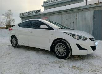 Образец цвета RBC CERAMIC WHITE на автомобиле - №2