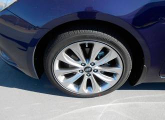 Образец цвета Y4 INDIGO NIGHT на автомобиле - №2