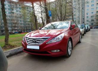 Образец цвета RER GARNET RED на автомобиле - №0