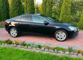 Образец цвета 452 BLACK SAPPHIRE на автомобиле - №3