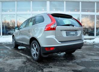 Образец цвета 484 SEASHELL на автомобиле - №3