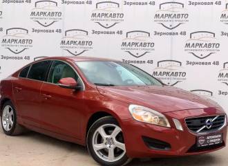 Образец цвета 702 FLAMENCO RED на автомобиле - №2