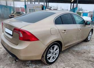 Образец цвета 703 ELECTRUM GOLD на автомобиле - №3