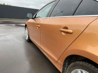 VOLVO 704 | VIBRANT COPPER (亮铂铜) 7