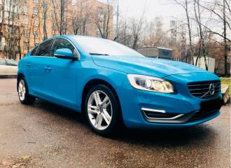 Образец цвета 619 CYAN RACING BLUE на автомобиле - №2