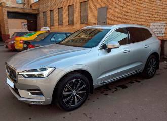 Образец цвета 711 BRIGHT SILVER на автомобиле - №2