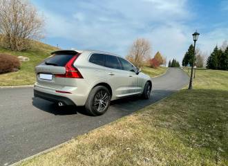 Образец цвета 719 LUMINOUS SAND на автомобиле - №3