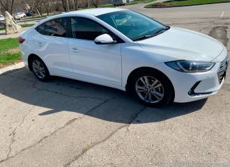 Образец цвета W8 ICE WHITE на автомобиле - №1