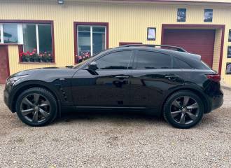 Образец цвета KH3 SUPER BLACK на автомобиле - №3