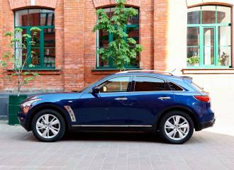 Образец цвета RAY BLUE на автомобиле - №2