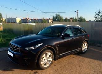 Образец цвета GAC MALBEC BLACK на автомобиле - №1